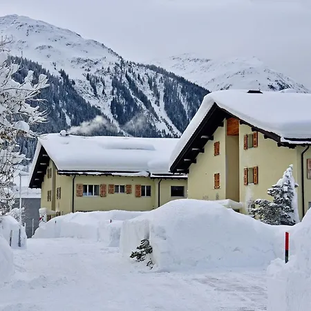 Monami Klosters, Apt. Solavers No 1 Apartment *